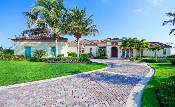 Best Driveway Pavers Near Me  in Edgerton, MN